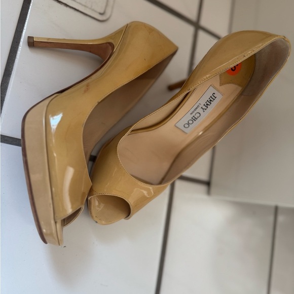 Jimmy Choo Peep Toe Tan leather heels - Picture 4 of 16